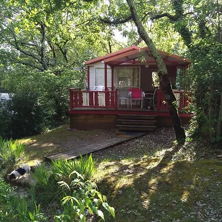 캠프장 Chalet Morea Gitotel *